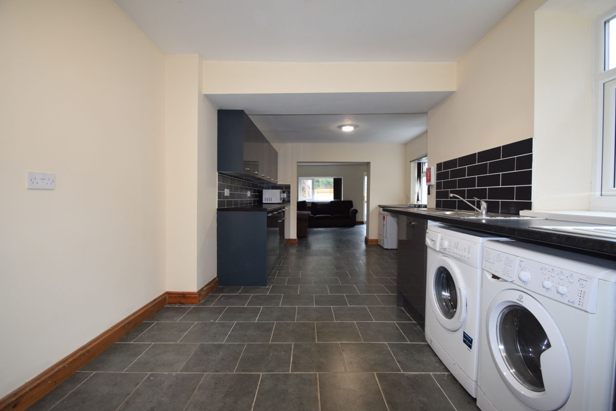 Mundy Place